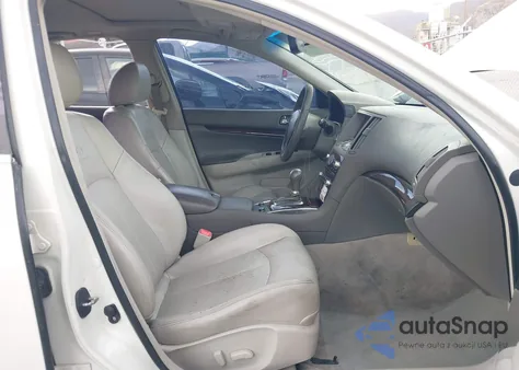 2012 Infiniti G37 Journey из США, поврежденный, VIN JN1CV6AP1CM622278